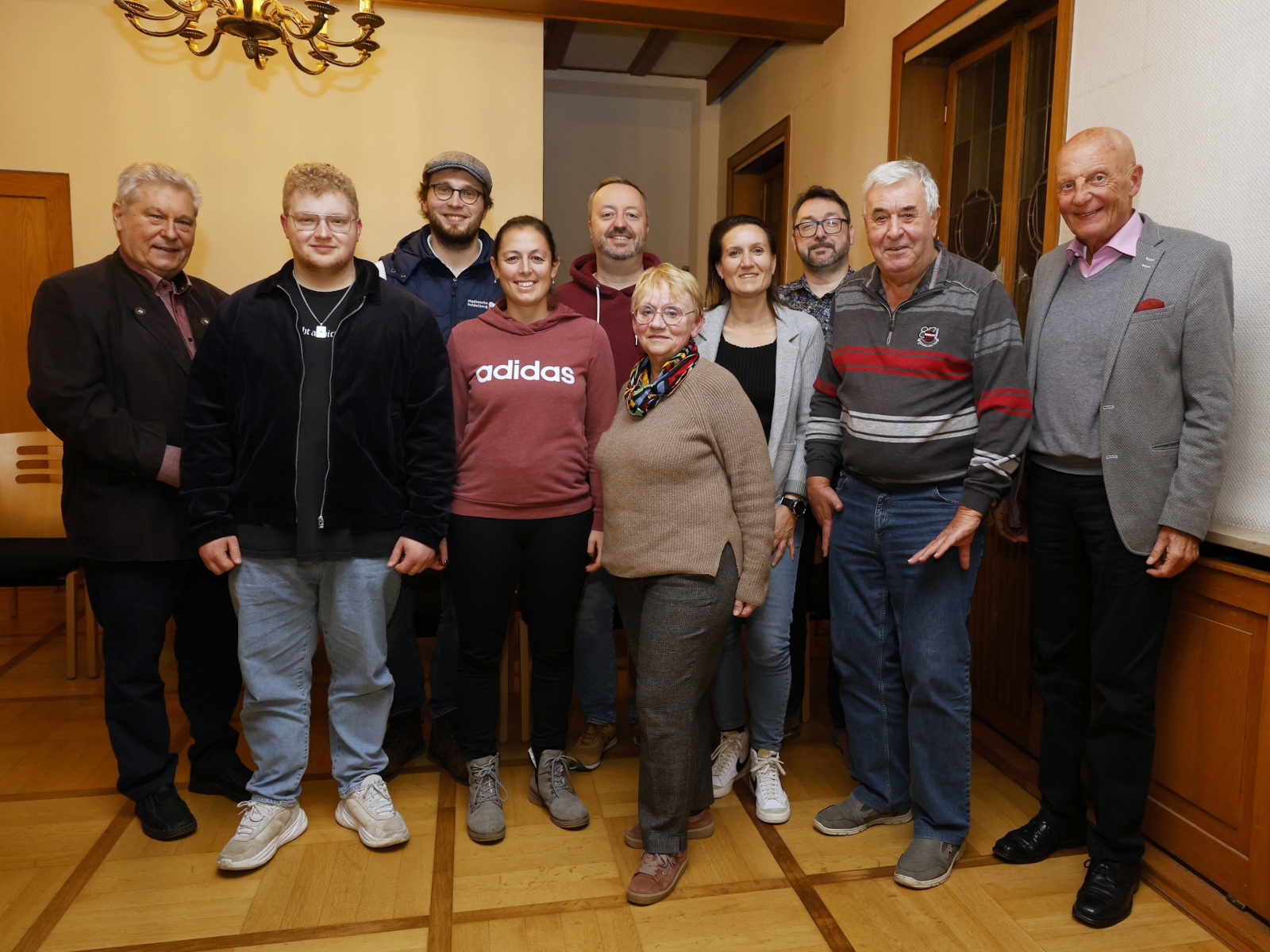 Gruppenfoto des neu gewählten Vereinsbeirats.