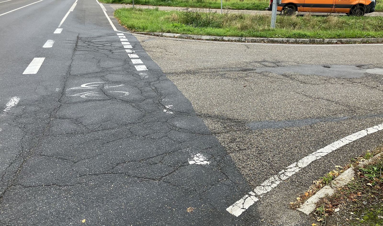 Zustand der Straße vor der Sanierung 